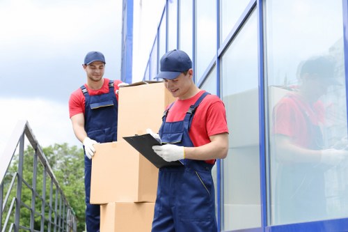 Local packing and unpacking professionals at work