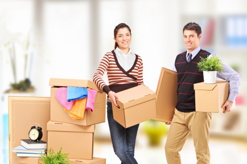 Comprehensive moving services provided by removalists